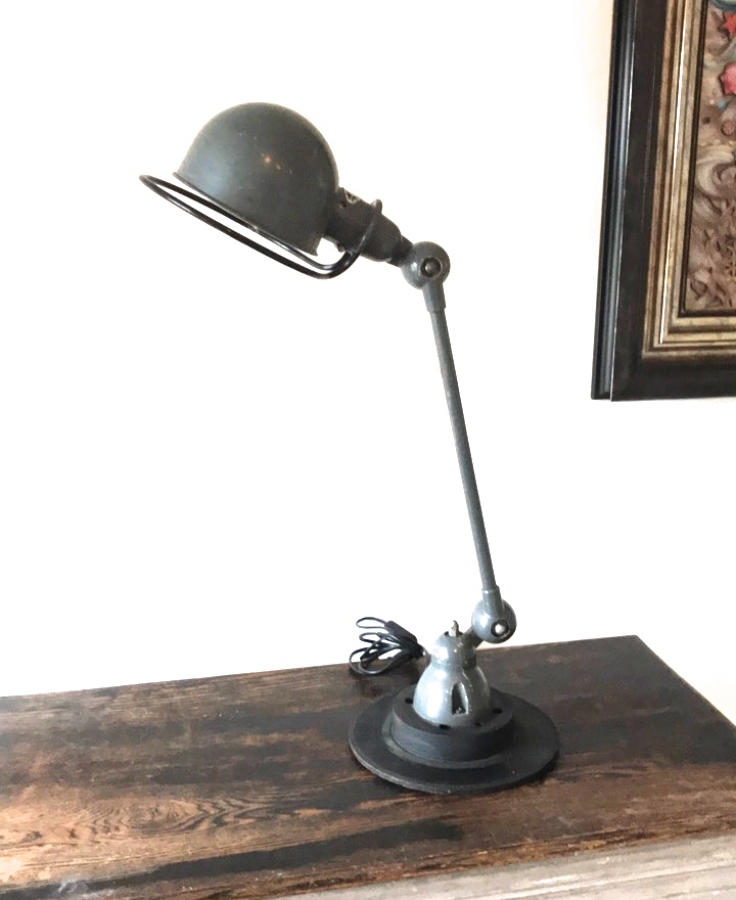 Single Armed Jielde Lamp