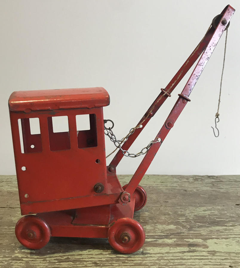 1930'S TRIANG TOY CRANE