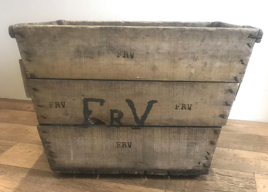 FRENCH CHAMPAGNE GRAPE HARVESTING CRATE