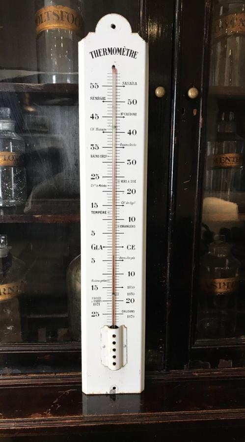 VINTAGE FRENCH ENAMEL THERMOMETER