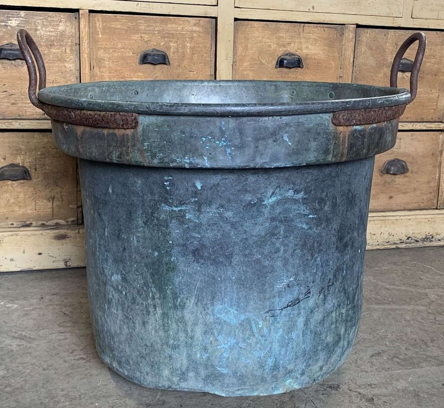LARGE 19TH CENTURY FRENCH COPPER PLANTER