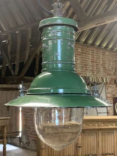 INDUSTRIAL ENAMEL STATION LIGHT