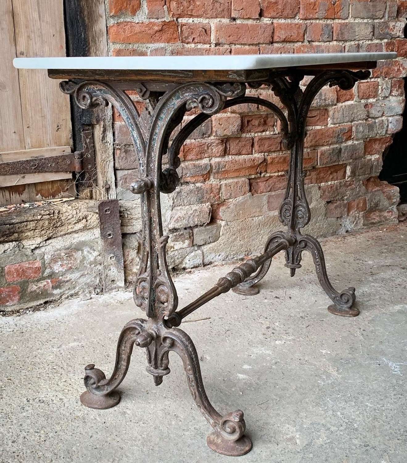 19TH CENTURY FRENCH BISRO TABLE