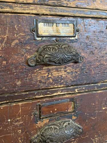 19TH CENTURY BANK OF DRAWERS