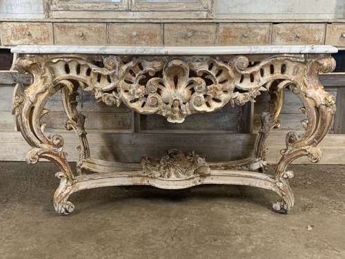19TH CENTURY GILT WOOD ROCOCO CENTER TABLE