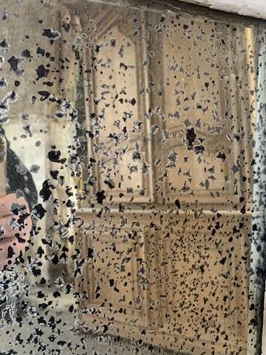 DISTRESSED MIRROR