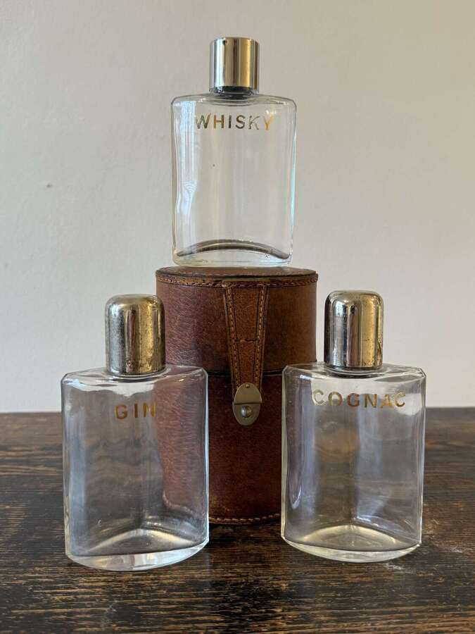 Vintage Gucci Spirit Flask Set