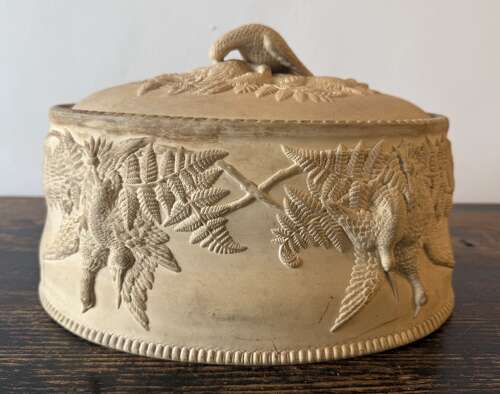 English Wedgwood Caneware Pottery Game Pie Tureen